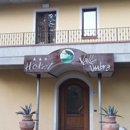 Hotel Valleumbra Torgiano Exterior foto